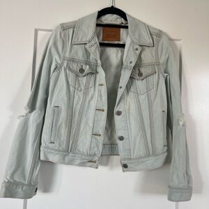 Levi’s original trucker jacket -size small